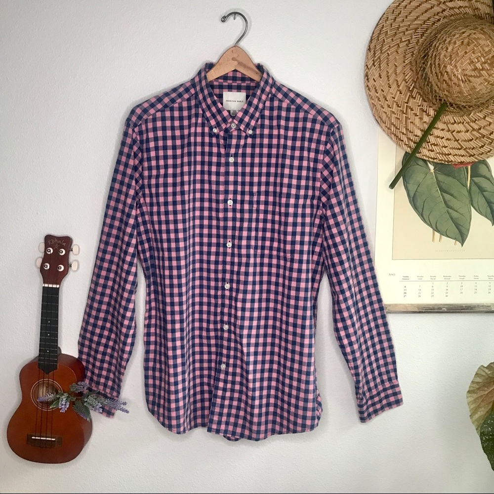 •NWT American Eagle Button-Up•
